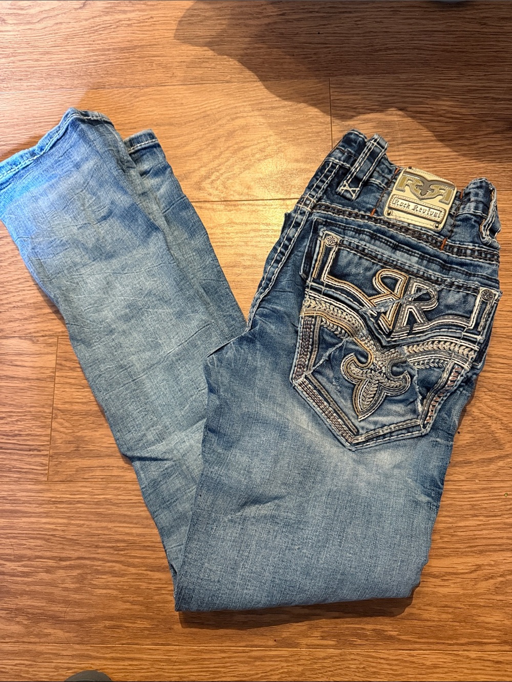 Rock Revival Men’s Blue Embroidered Back Pocket Slim Jeans